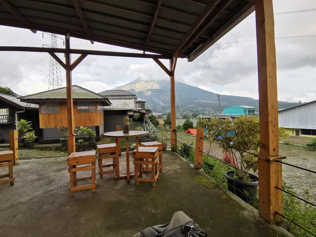 Grahamas Cafe & Eatery