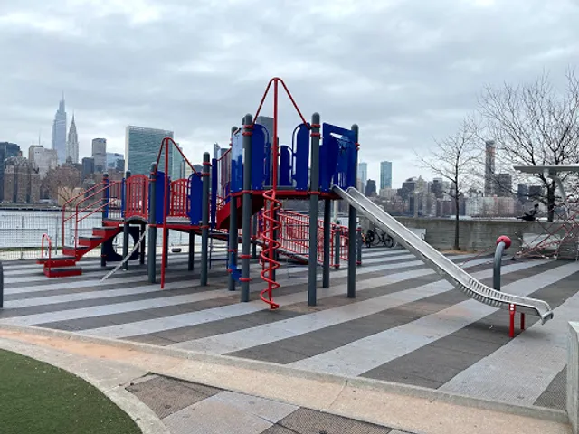 Hunter's Point South Park Playground