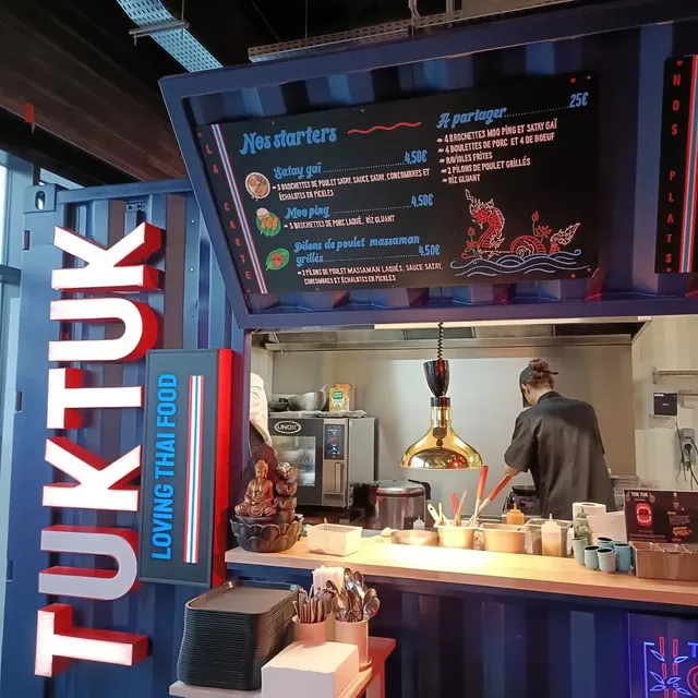 TUK TUK Loving Thaï Food