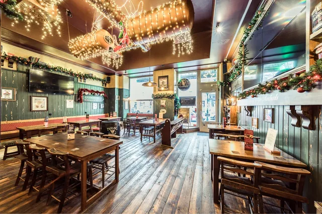 McCarthy's Irish Pub