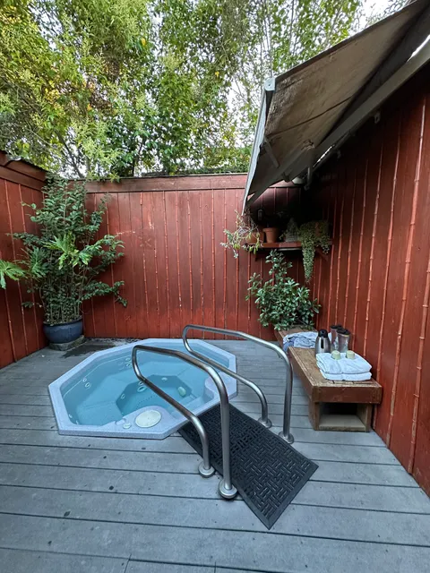 Maitreya Retreat Spa