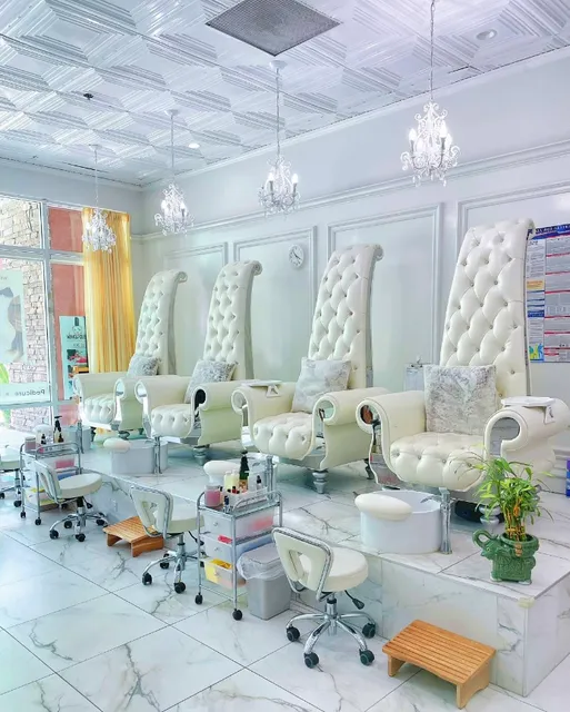 Wink&Polish Nails and Lashes Lounge