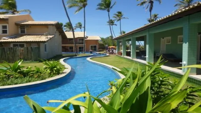 Casa em condomínio à beira-mar Deivide