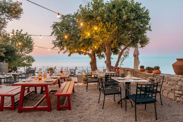 Philema Afitos Restaurant