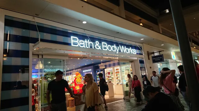 Bath & Body Works