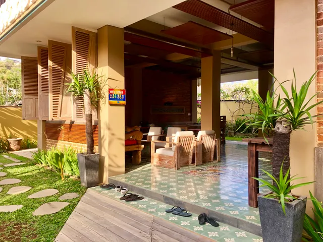 Bukawa Lodge Jimbaran & The joy cafe