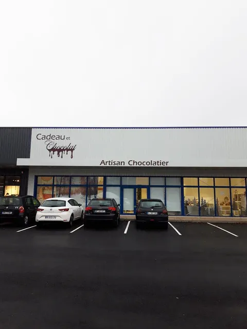 Gift And Chocolate Chambray