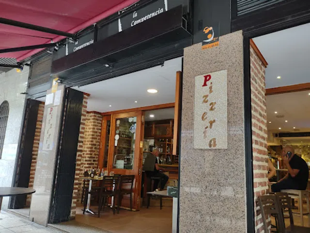 Pizzería La Competencia
