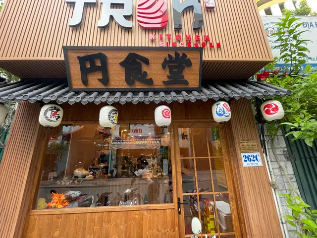 Tròn Kitchen