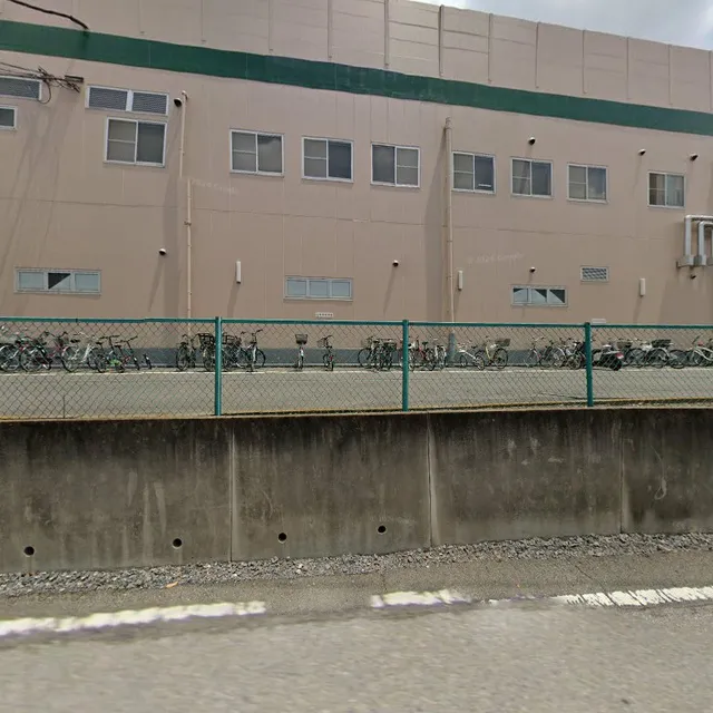 Bernard Utsunomiya Shop