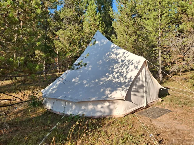 Wander Camp Yellowstone Glamping