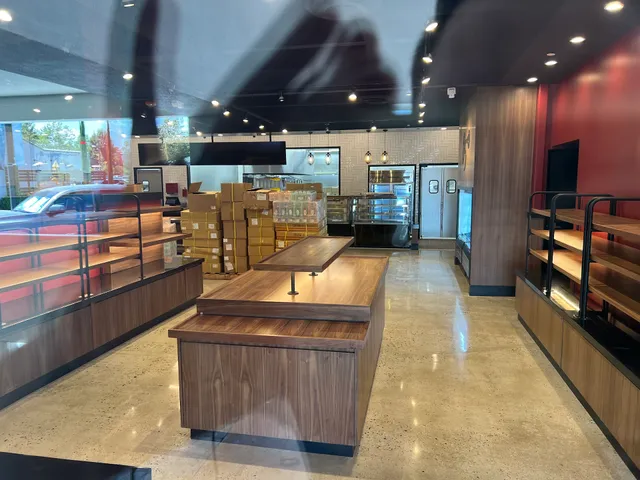 85°C Bakery Cafe - Temecula