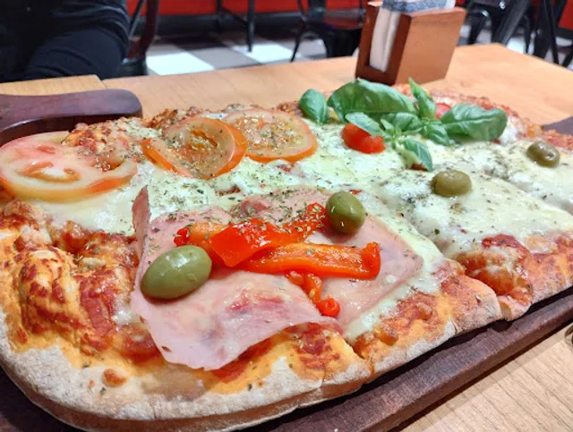 Pizza Alla Pala - Charcas