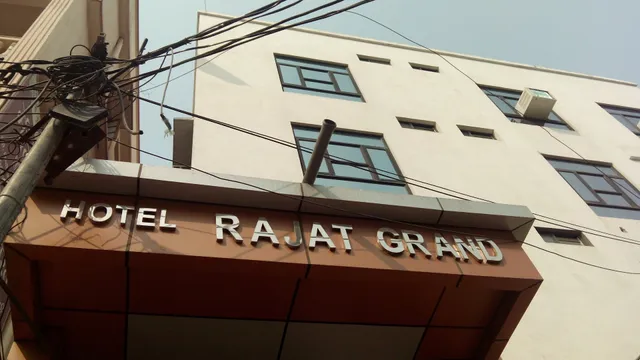 Hotel Rajat Grand