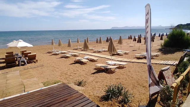 Esperides Beach Hotel Apartments