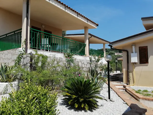 Oasi Petrus Cilento | Borgo San Antonio