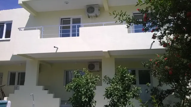 Apartments & Studios Mia