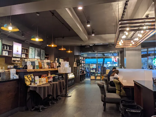 STARBUCKS Songjiang Shop