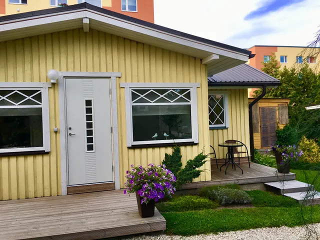 Haavalehe Summer House