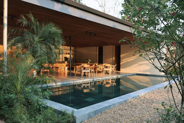 Vả Riverside Retreat