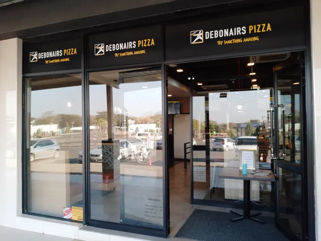 Debonairs Pizza