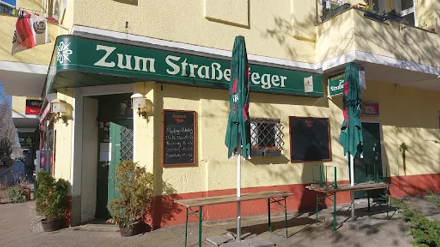 Zum Straßenfeger