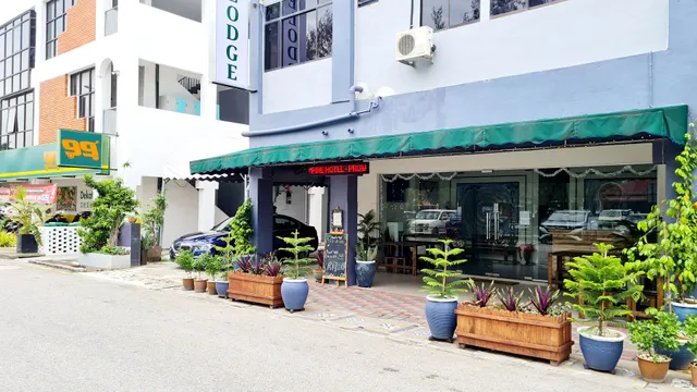 Pine Lodge Butterworth Hotel Inderawasih