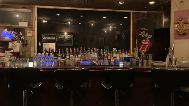 バーズ（Ｂｉｒｄｓ）