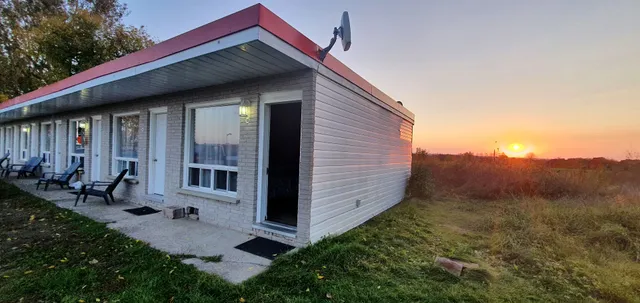 Bonnechere Valley Inn