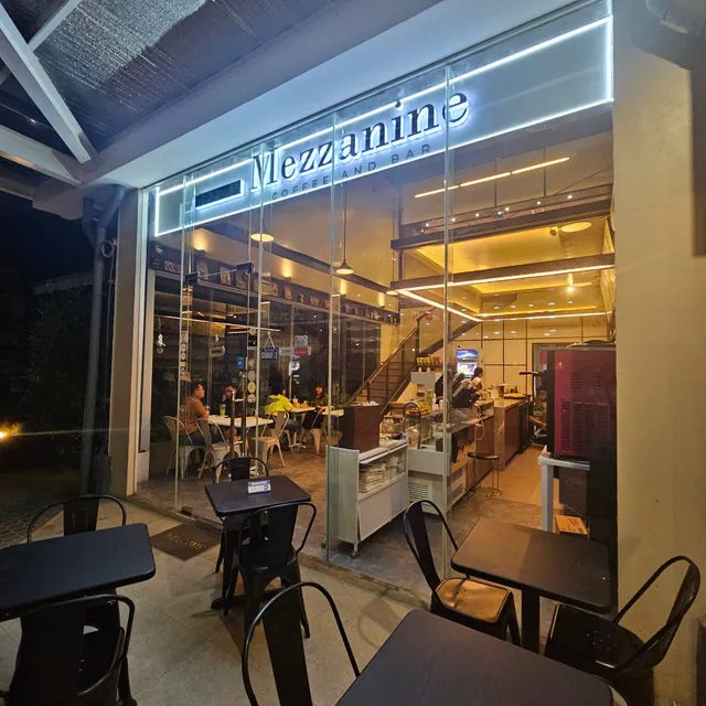 Mezzanine Coffee and Bar - Lahug