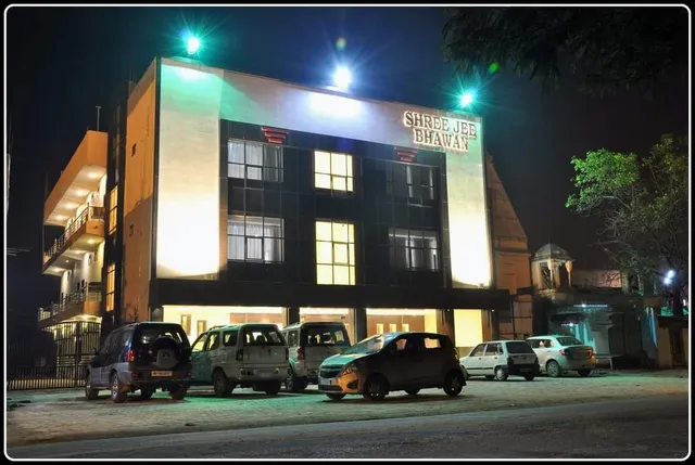 Shree Jee Bhawan