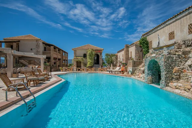 Garden Village Hotel