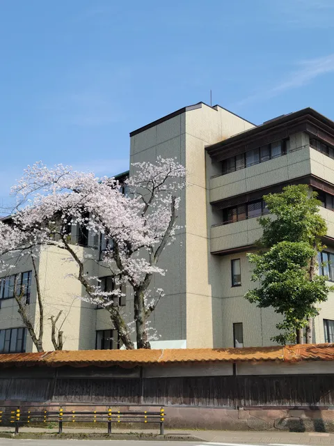 Kanazawa Medical Center