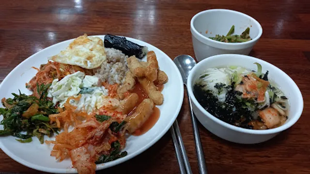 성안길한식뷔페