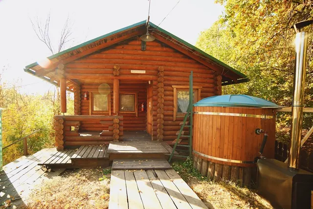 Dubrovsky, Park Club