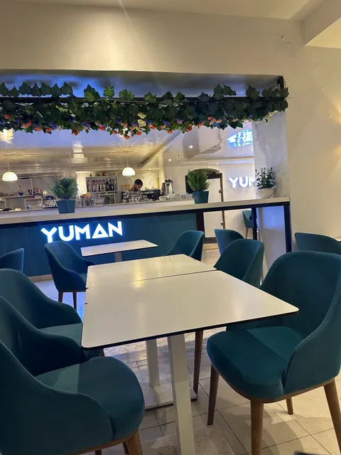 Restaurant yuman
