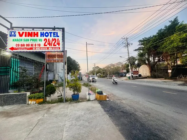 VINH HOTEL