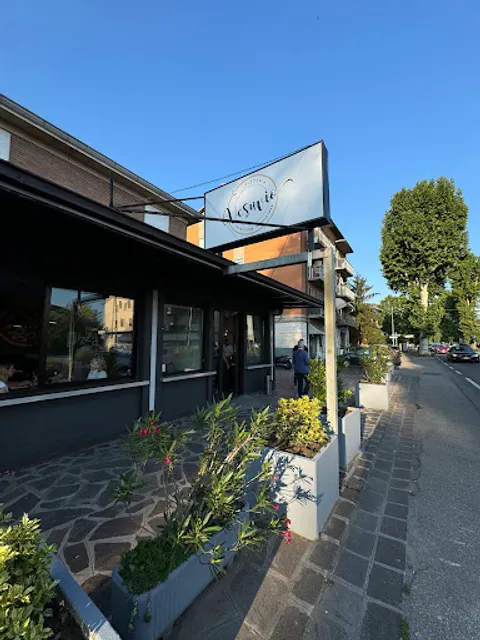 Pizzeria Vesuvio - Tradizione Napoletana