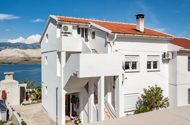 Apartments Filip - Pag