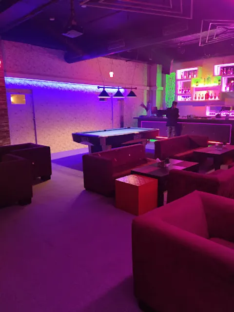 The roji karaoke lounge