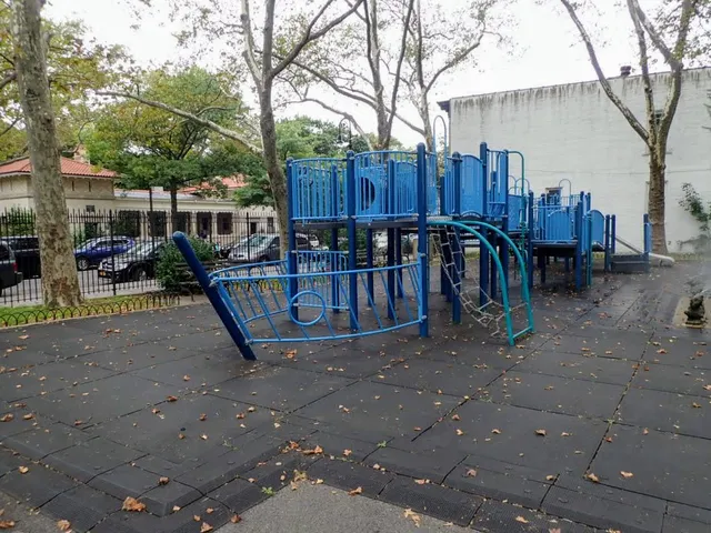 Elizabeth Stroud Playground