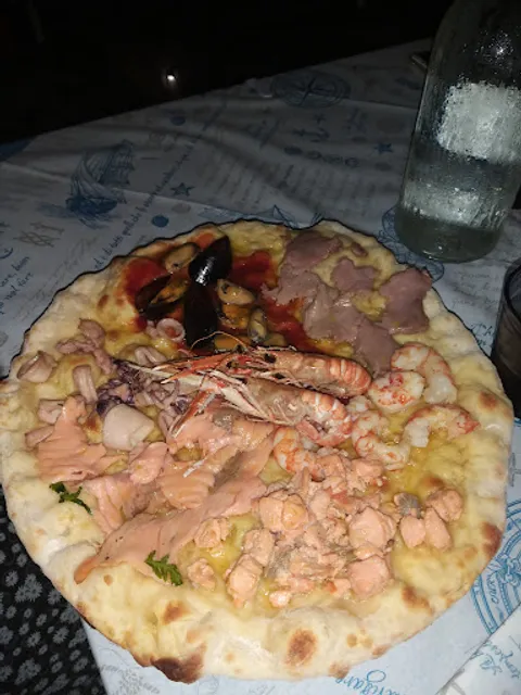 Ristorante Pizzeria Paninote LA PIAZZETTA