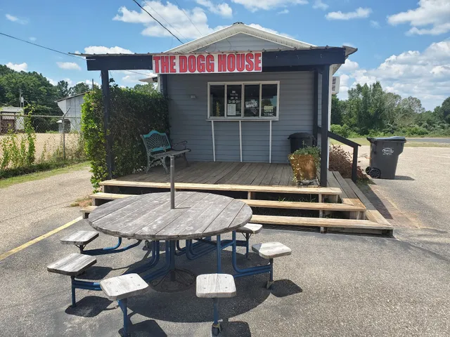 Dogg House