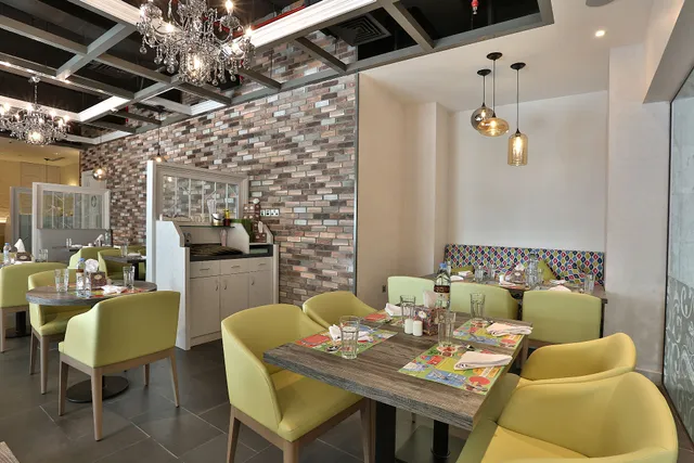 Kamat Vegetarian - Business Bay