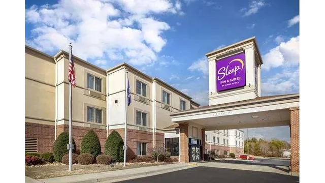 Sleep Inn & Suites Danville Hwy 58