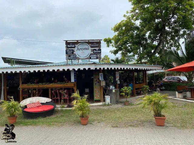 Aroma, Coffee Bar & Breakfast