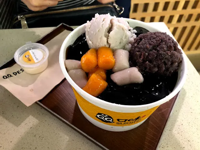 QQ Dessert Central Ladprao