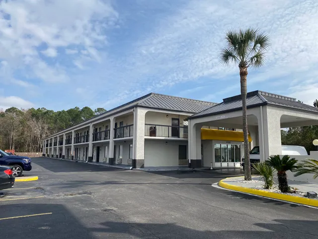 Days Inn by Wyndham Moss Point Pascagoula