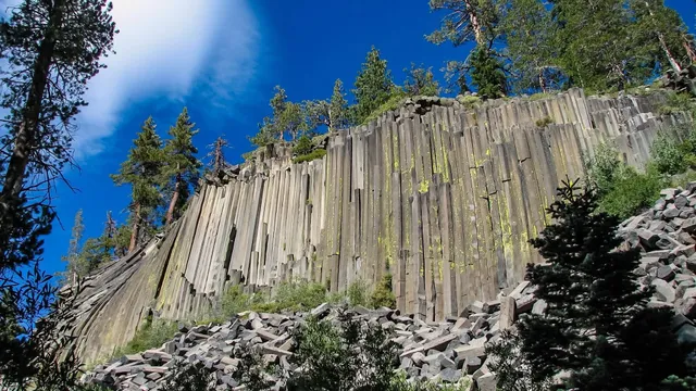 Devils Postpile