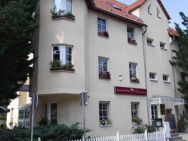 Am Krähenberg Pension/Café & Schifffahrten